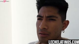 "Raw Anal Threesome - Hunks Fuck Hard On Webcam"