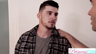 Nympho Daphne convinces he can help fuck out stuck object from her Pussy