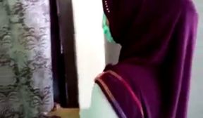 7040222 indonesian  jilbaber tudung hijab exhibitionist