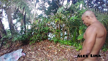 Encontrei a safada - Paty Bumbum - na trilha e comi ela no Mato