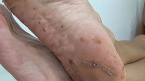 I Trample the Cottage Cheese with My Beautiful Feet