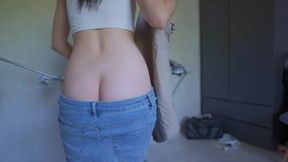 Jeans Buttcrack Cleaning Tease