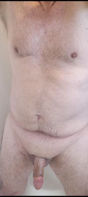 Exhibitionist Stroking &amp; Cumming in the Shower (again)