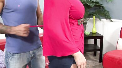 Savanna Jane Is A Milf In Heat- Titopia