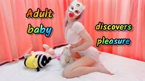 DIAPER: Adult baby Mia Mimi discovers pleasure(720p)