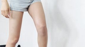 Ankle boots massage