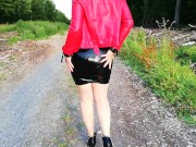 Mj se ballade en forêt