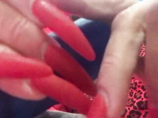 muscle woman with giant sex-toy ding-jock sex-toy 40 cm