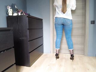 Hawt wife pulls jeans down and teases booty in hose