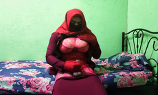 Elisya In Niqab Hijab Arab Squirting Masturbating Dick