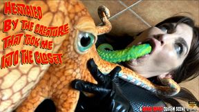 HENTAIED BY THE CREATURE THAT TOOK ME INTO THE CLOSET by BONDAGE KINK sexy burglar is mesmerized by a vicious octopus to have an epic fuck into the nether