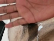 Masturbándome en mi cuarto