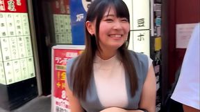 F乳美女&times_抜群包容力むっちむちボディ【らんらん(舞台役者)】