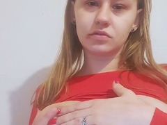 Big boob brunette masturbates on webcam