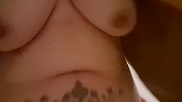 Beautiful Italian milf natural hairy pussy in the shower