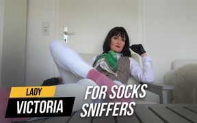 POV Only for perverted socks sniffing slaves: 3 days in pink socks on vacation!