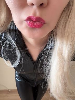 Russian Trans Blonde Mistress