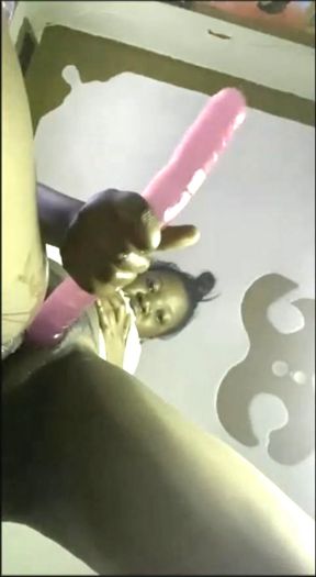 Standing up Snake Squirt