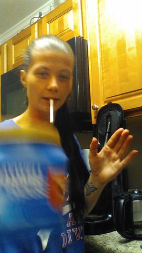 Amateur smoking in the kitchen