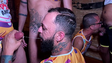 Surruba de carnaval. Part 1/2