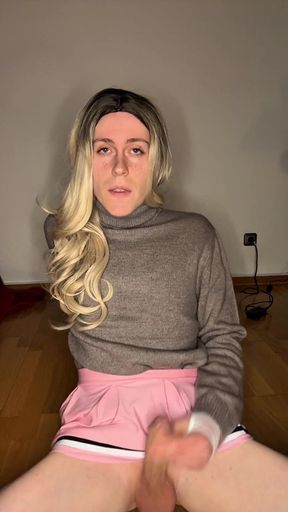 Sweet 18yo Trans Girl Anal Mastrubation