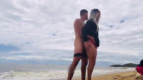 fudendo gostoso na praia