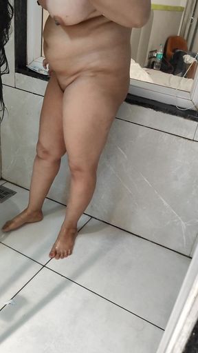 My Stepsister Taking Bath