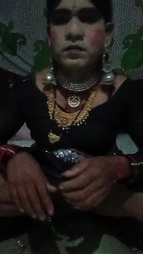 Deshi Madhuri bhabhi crasdreshing