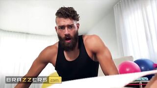 Brazzers - Alexis Fawx Puts her Tits & Ass on Display & her Trainer Xander Corvus Can't