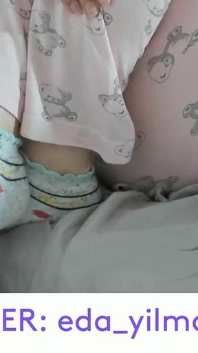 Foot- Foot Fetish- Turkish Foot- Turkish Foot Fetish- Socks- Stockings Fetish- Turkish Porn- Turkish MILF