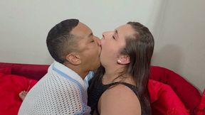 I COULDN’T STOP ADMIRING YOU… KISS ME? - NEW GIRL MELISSA LINS AND MARVIN - CLIP 2 FULL HD - NEW FEBRUARY 2026