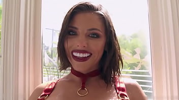 Adriana chechik se coje a dredd