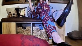 The Mistress and Her Human Table