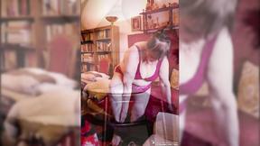 ”OMAGEIL Stretching muff in public”