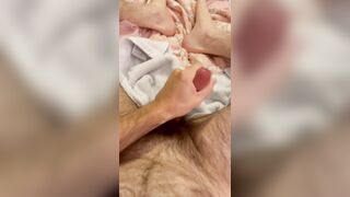 Ample Fur covered Popshot
