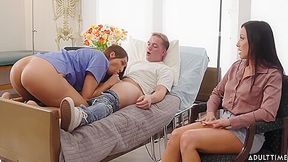 Bella Rollands Side Fuck Action By Stepmommys Boy