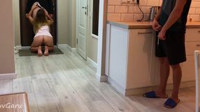 Bitch fucks the courier while her cuckold husband watches