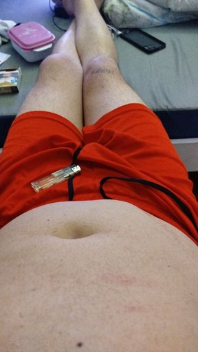 My soo oranGe sHorts...uppssss