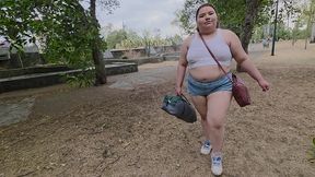 i love walking around in public with cum on my face and showing off my huge ass