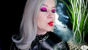 Creamy white clouds from my two cigarettes [wmv]