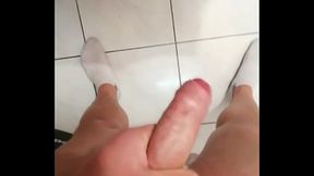 Walenie konia przed kąpielą