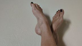 Katherine barefoot teasing Goddess