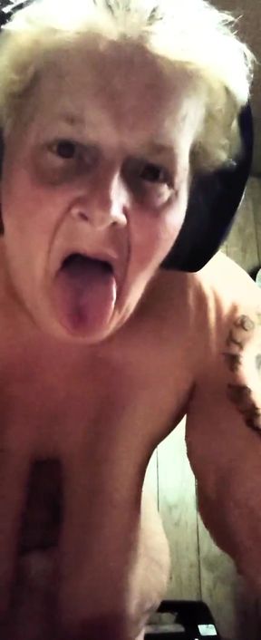Lick My Tight Asshole Stepdaddy in Return I'll Suck You off N Drink up All Your Cum and Then Some