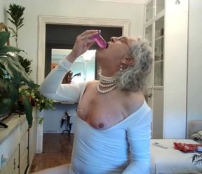 The Spanish Whore Carla Swallows a Dildo