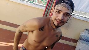 2 super hot twinks fuck me hard on my terrace like professionals!!!