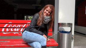 21nuj Walking in black boots (mp4-HD)