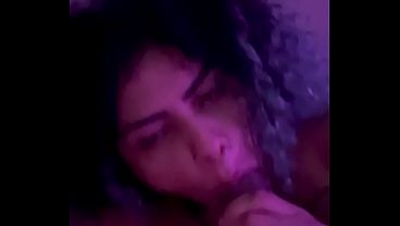 NERD GOSTOSA NOVINHA TEEN YOUNG NINFETA SAFADA GOSTOSA caiu de boca e fudeu gostoso com o vizinho pauzudo