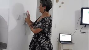 me encanata que me deje el culo bien abierto y lleno de leche para cuando venga mi marido coja un culo lleno de leche y bien dilatado