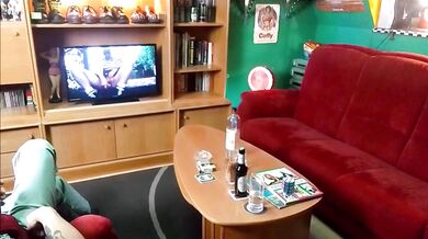 Skingirls squirt wet socks she stuffs bottles till her booty leaks