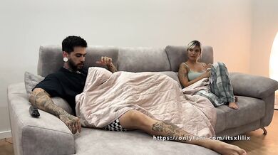 MY FRIEND FUCKED MY BOYFRIEND IN FRONT OF ME WITHOUT ME REALIZING